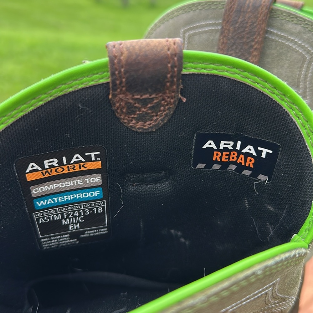 Ariat Brown and Green Cowboy Boots with Durable Rubber Sole - Picture 3 of 5